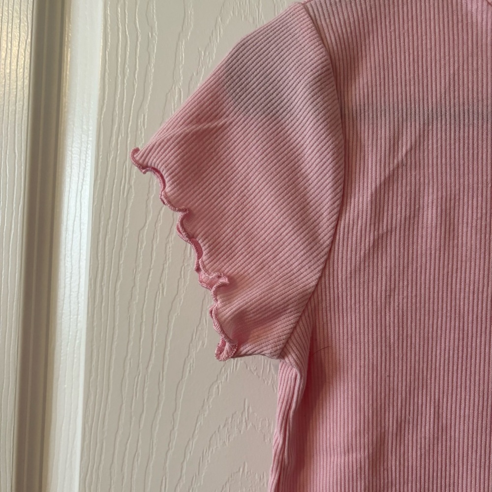 3 for 10$ 🎀 Forever 21 Pink Top - Picture 2 of 3